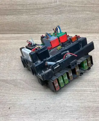 Peugeot 307 Fuse box set 9646405180 30127820 WITHPLUG
