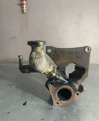 Audi A6 S6 C6 4F Exhaust manifold 059131799L 1M46