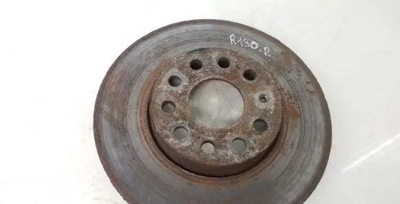 Volkswagen Touran I Front brake disc