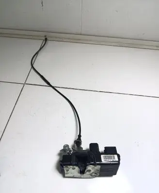 Tesla Model S Front door lock 600891200C