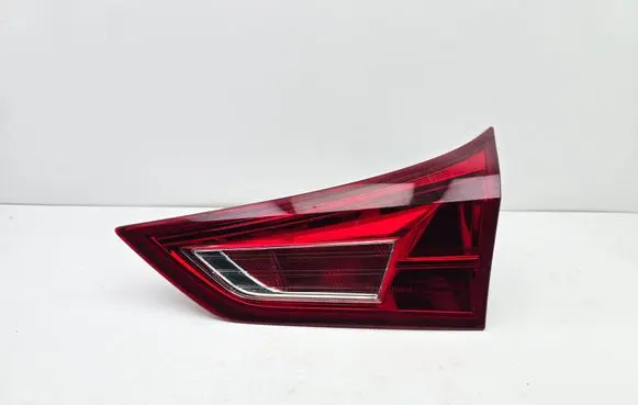 Toyota Auris E180 Tailgate rear/tail lights 02268 05180238