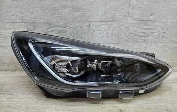 Ford Focus Headlight/headlamp JX7B13E016AH