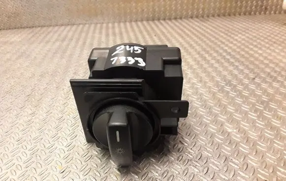 Mercedes-Benz B W245 Light switch 1695453004 A1695453004