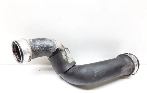 Mercedes-Benz C W203 Intercooler hose/pipe A2035281782