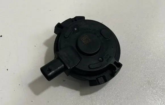 BMW X3 G01 Camshaft position sensor 7614288 8482268