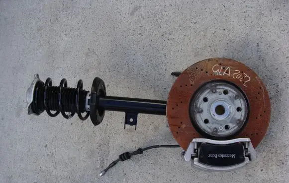 Mercedes-Benz GLA H247 Front wheel hub spindle knuckle