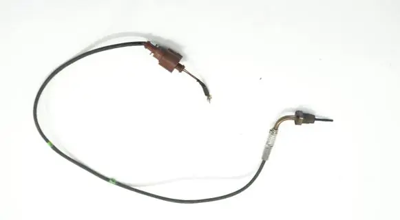 Volkswagen Scirocco Exhaust gas temperature sensor 04L906088DKACR