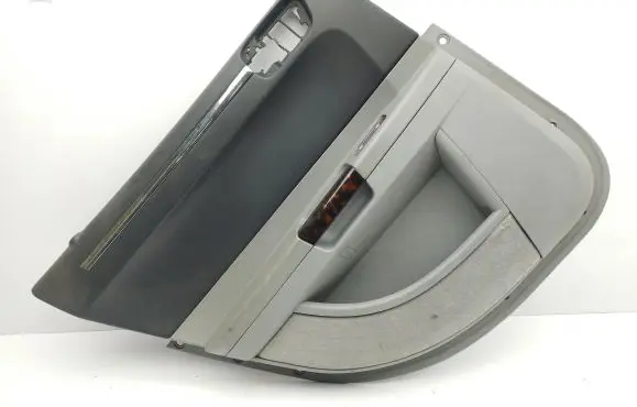 Chrysler 300 - 300C Rear door card panel trim