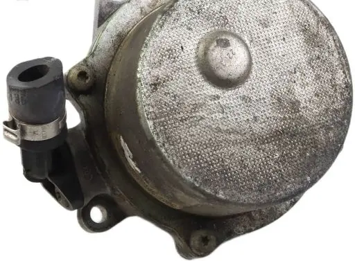 Audi A4 S4 B6 8E 8H Vacuum pump 057145100C