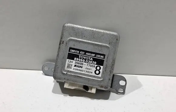 Lexus IS 200-300 Xenon control unit/module 8996053020