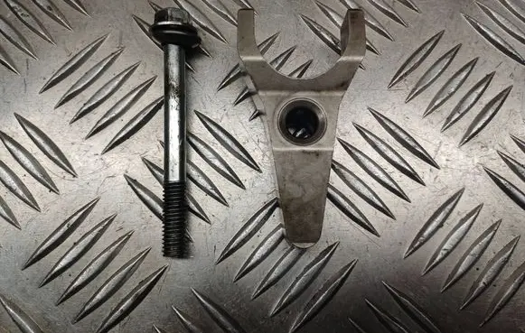 Fuel Injector clamp holder