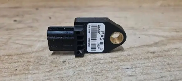 Jeep Patriot Airbag deployment crash/impact sensor P68056160AA