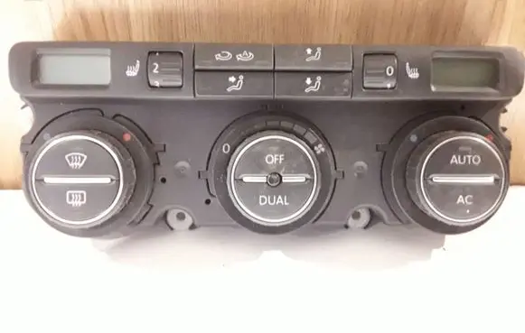 Volkswagen PASSAT B6 Climate control unit 3C0907044CB
