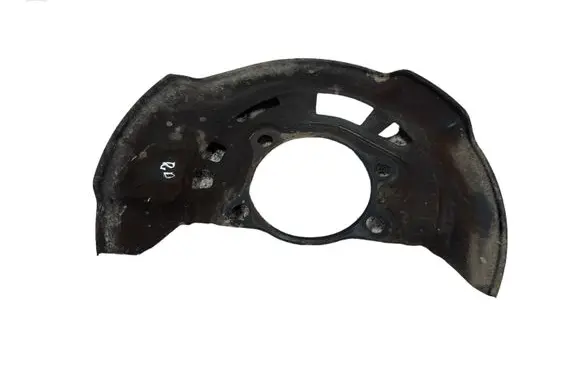 Toyota RAV 4 (XA40) Front brake disc dust cover plate 