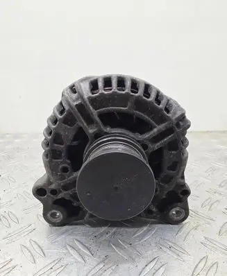 Audi A4 S4 B8 8K Generator/alternator 03G903016E 0124525114