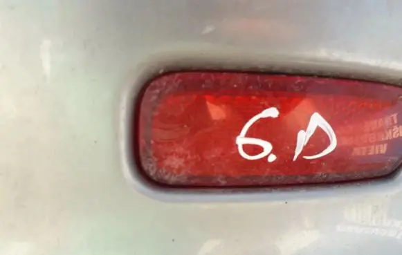 Peugeot 607 Rear tail light reflector