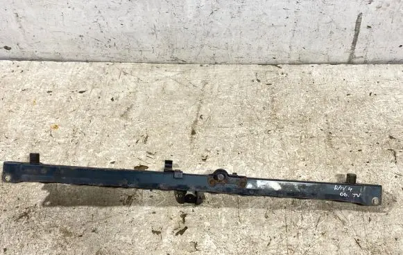 Toyota RAV 4 (XA30) Top upper radiator support slam panel