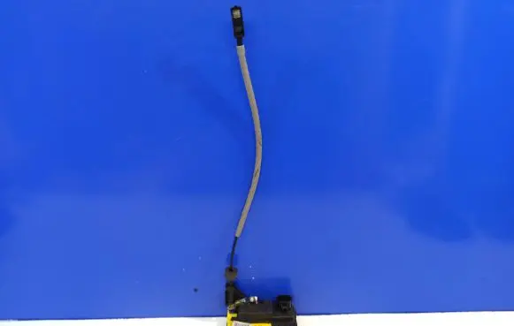 Volvo XC90 Coupe door lock (next to the handle) 30699747