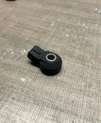 Mercedes-Benz S W220 Detonation knock sensor A0031538628