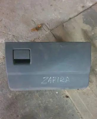 Opel Zafira A Glove box 90589655 50047