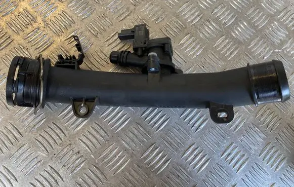Peugeot 2008 I Intercooler hose/pipe 9677537380 9806487880