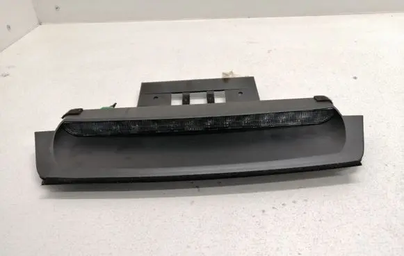 Volvo S80 Third/center stoplight 148316