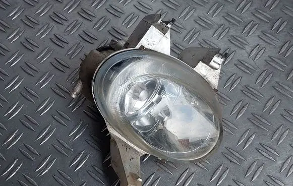 Peugeot 206 Front fog light 67742981