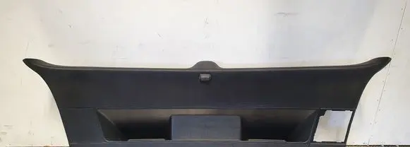 Tailgate trim
