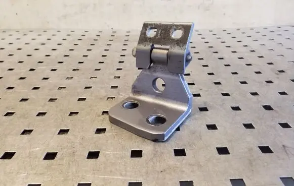 BMW X3 E83 Rear door upper hinge 3402820