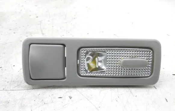 Peugeot 5008 Front seat light