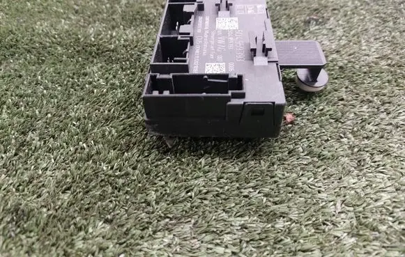 Skoda Octavia Mk2 (1Z) Door control unit/module 5Q4959393