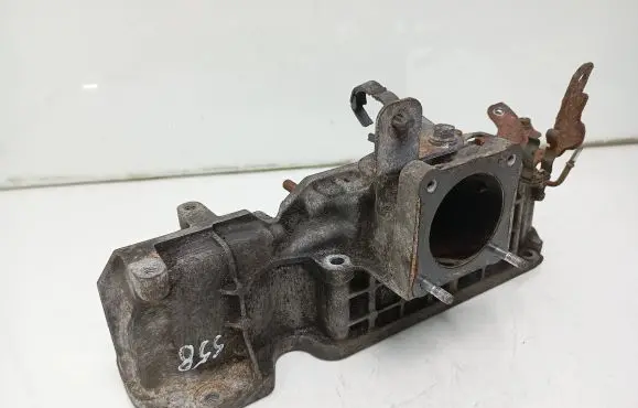 Toyota RAV 4 (XA30) Intake manifold