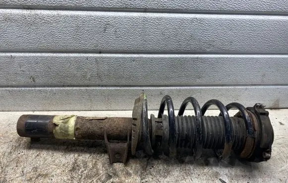 Volkswagen Touran I Front shock absorber/damper 1T0413031GB