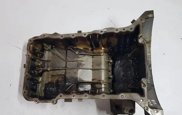 Mercedes-Benz C W205 Oil sump A2740140100IAUTOPI A2740140100