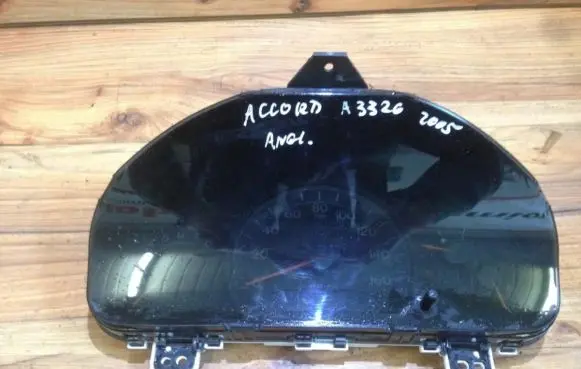 Speedometer (instrument cluster)