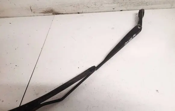 Nissan Micra Front wiper blade arm