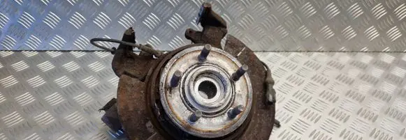 Ford Explorer Rear wheel hub spindle/knuckle 