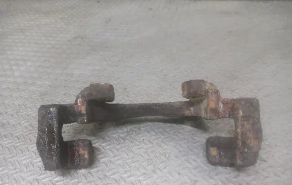 BMW 3 E46 Brake caliper pad carrier rear 