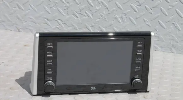 Toyota RAV 4 (XA50) Radio/CD/DVD/GPS head unit TOYOTA8614042580 CVRT28E2AJ A11603