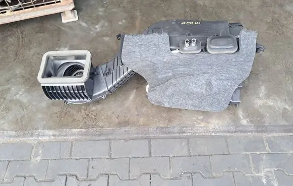 Mercedes-Benz Sprinter W906 Interior heater climate box assembly A9068311145