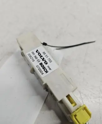 Volvo XC90 Airbag deployment crash/impact sensor 8651755
