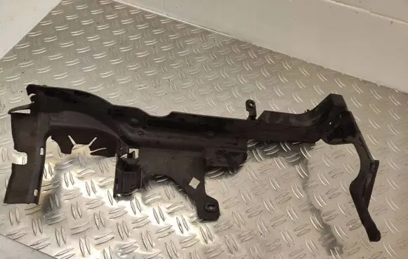 Volvo XC60 Side radiator support slam panel 30764572