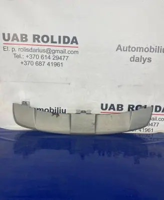 Front bumper lip