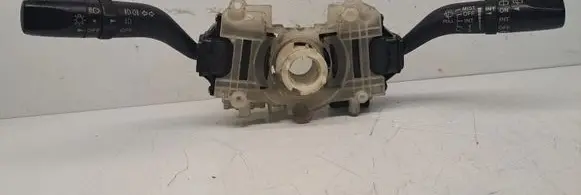 Mazda MPV On-board computer control switch LR5517E184