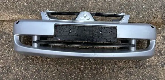 Mitsubishi Lancer Front bumper