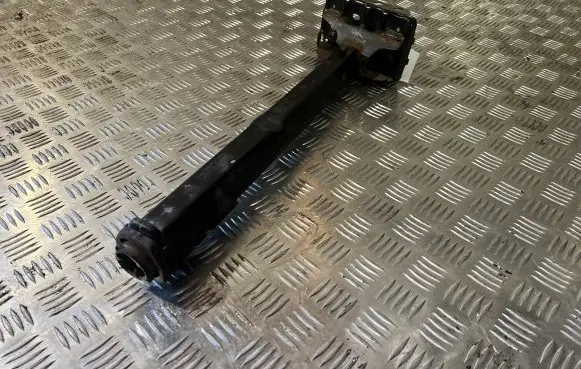 Peugeot 5008 II Front subframe 9809176380