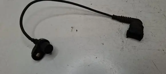 BMW 5 E39 Camshaft position sensor 1732635