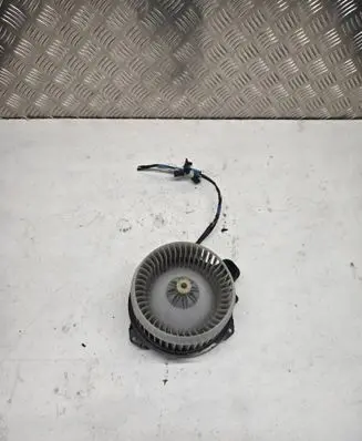 Toyota RAV 4 (XA40) Heater fan/blower 2727008105