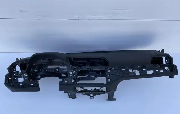 Audi Q3 F3 Dashboard 83B 857