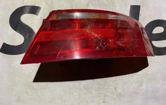 Audi A5 8T 8F Rear/tail lights 8t8945096